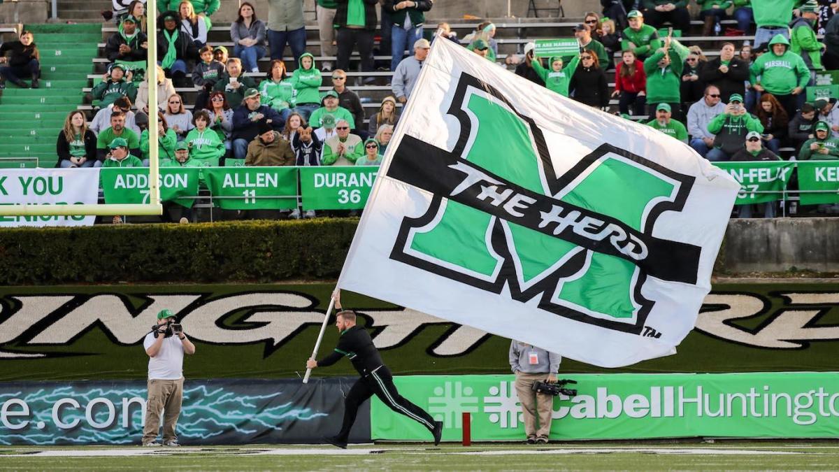 Marshall Thundering Herd vs