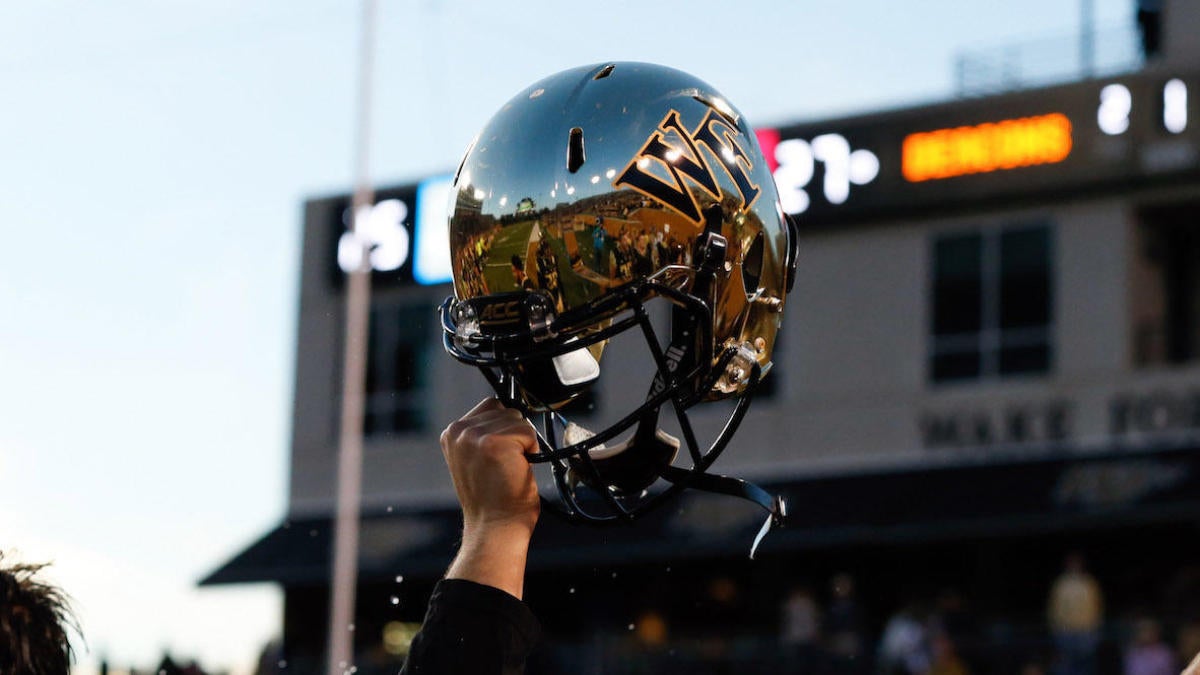 Wake Forest Football on X: PLAYMAKER, @jlbiii3 