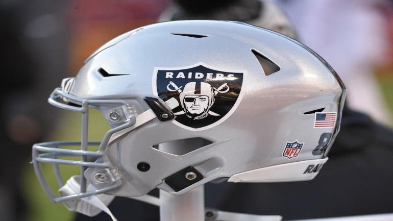 NFL: Oakland Raiders at Kansas City Chiefs