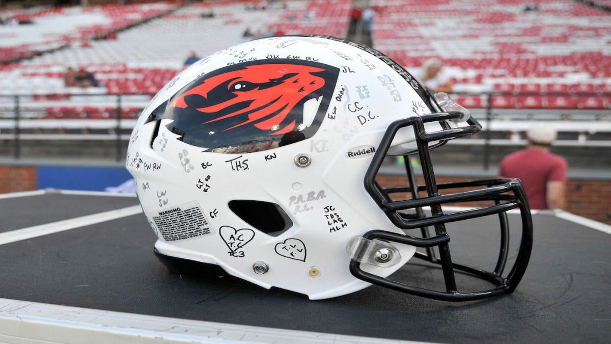 How to Watch the Oregon State vs. Oregon Game: Streaming & TV Info