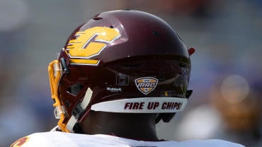 NCAA Football: Central Michigan at Kansas