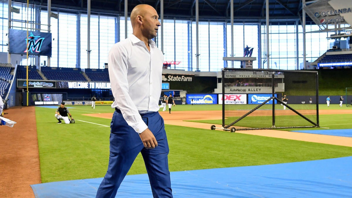 Andre Dawson to Derek Jeter: 'They need to pay me to evaluate him