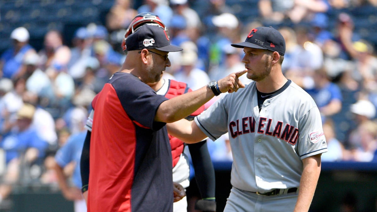 Trevor Bauer slammed for 'disrespectful' gesture by his own