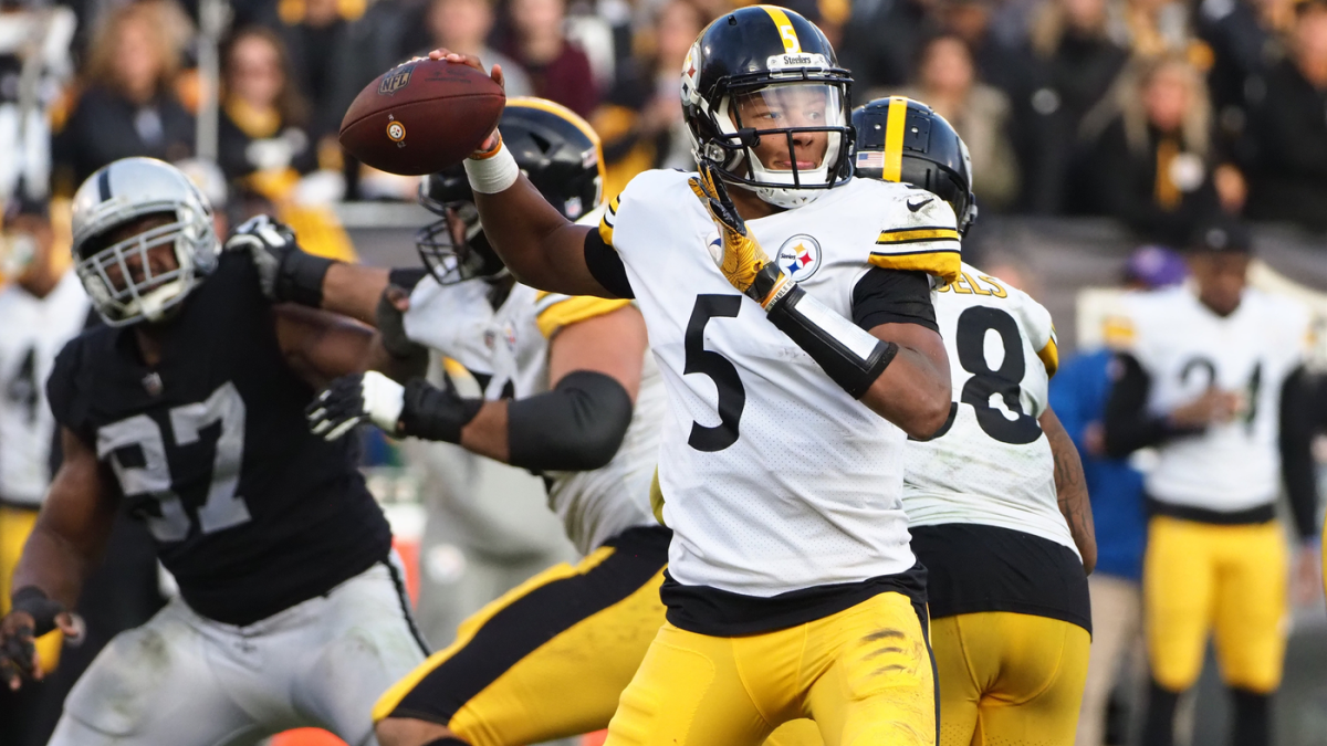 Pittsburgh Steelers quarterback Joshua Dobbs (5) celebrates his