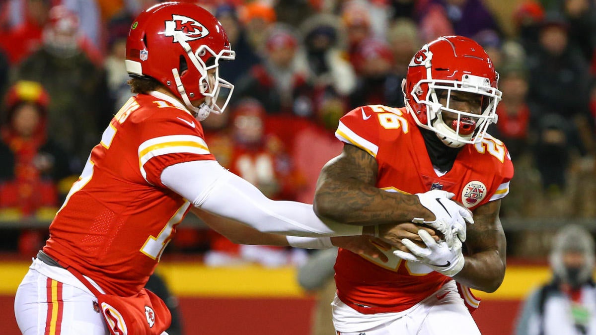 Damien Williams loses grip on featured back role as Chiefs HC Andy Reid ...