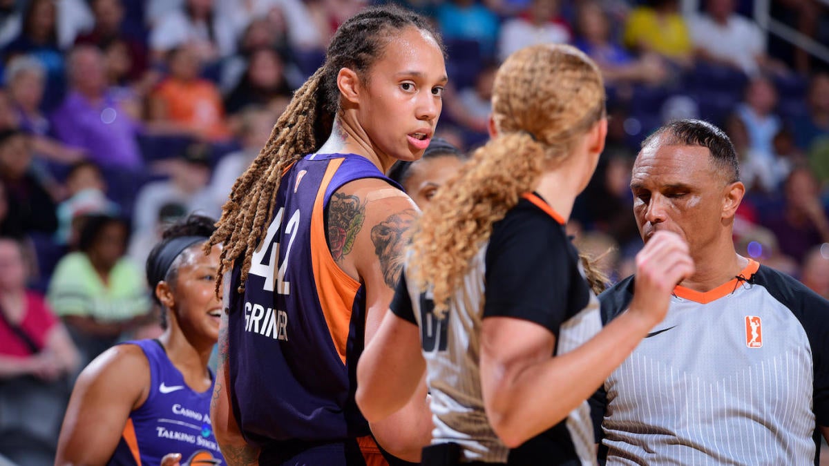 WNBA Playoffs 2019 Mercury center Brittney Griner suffers apparent