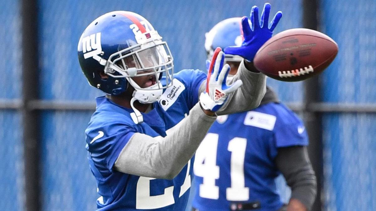 NFL's Deandre Baker & Quinton Dunbar Accused Of Armed Robbery, Warrants  Issued