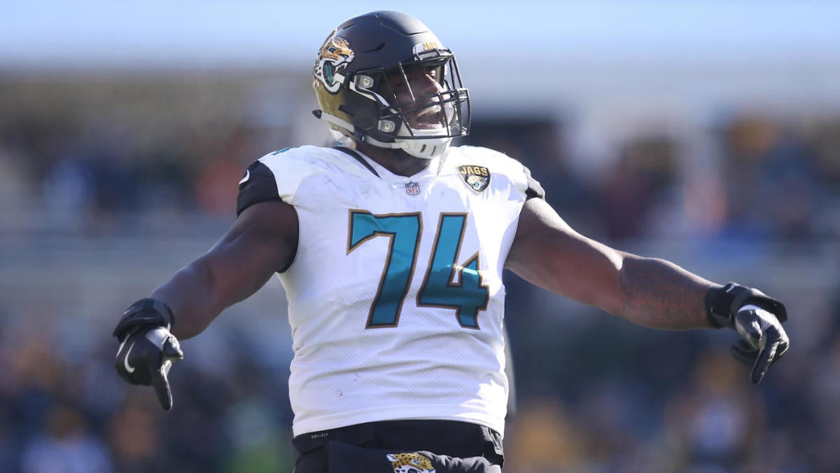 Jaguars Place 2021 Franchise Tag on OL Cam Robinson