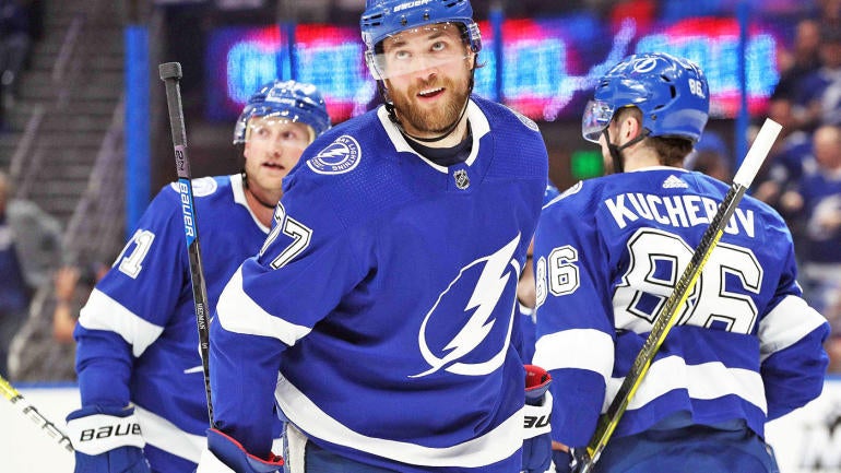 victor-hedman-1400.jpg