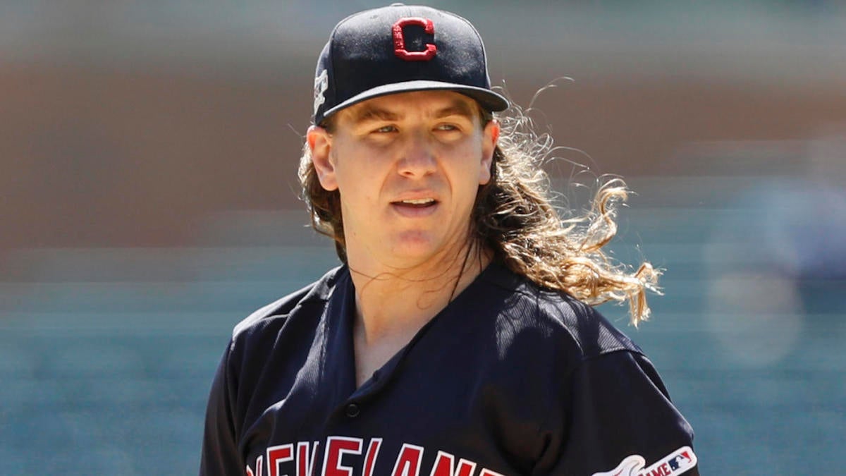 Mike Clevinger knee injury rehab update