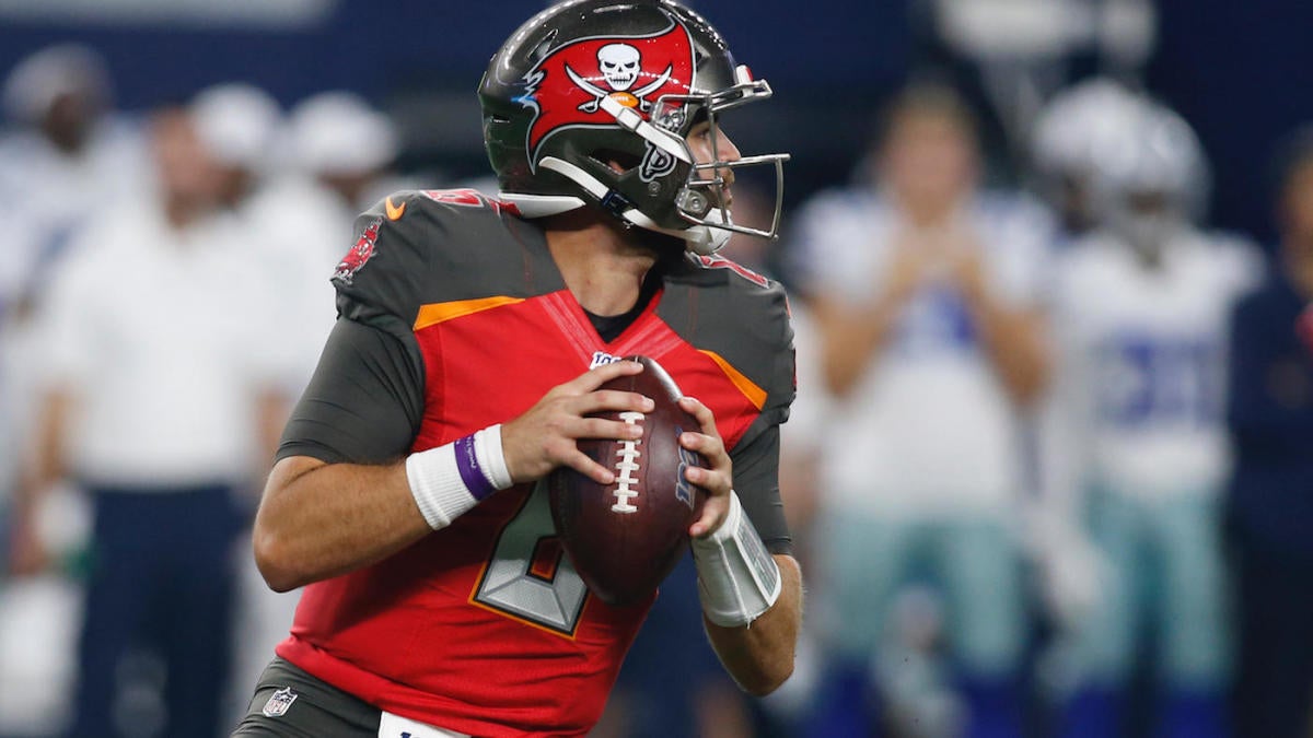 Vinny Testaverde, $8 million and saving the Buccaneers franchise