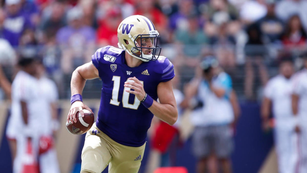 Comparing Jacob Eason to Matthew Stafford after one month