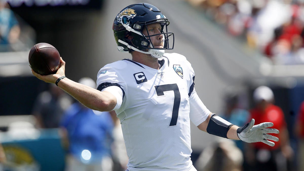 Jacksonville Jaguars bench Nick Foles, insert Gardner Minshew vs. Bucs