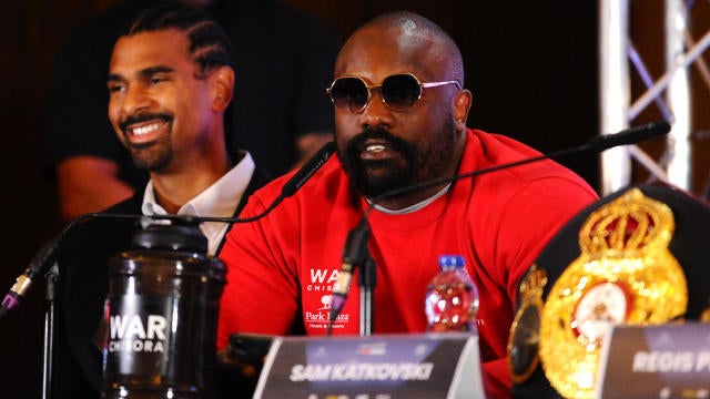 Dereck Chisora Vs Joseph Parker In Jeopardy Over Order Of Ring Walks As Chisora Refuses To Walk First Cbssports Com