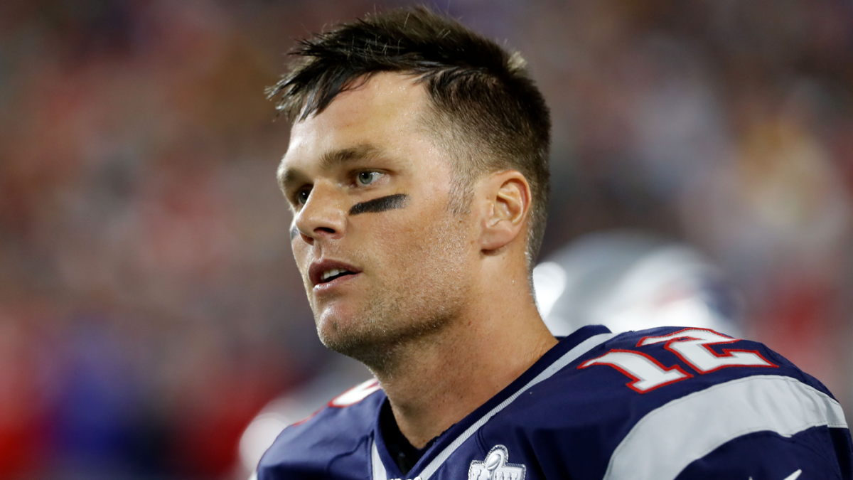 Tom Brady listed as questionable vs. Cowboys due to elbow injury but expected to play, per report
