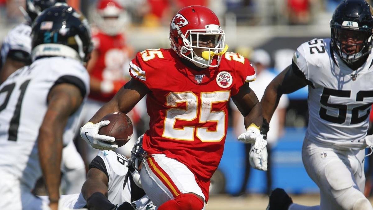 Tampa Bay Buccaneers sign Pro Bowl RB LeSean McCoy