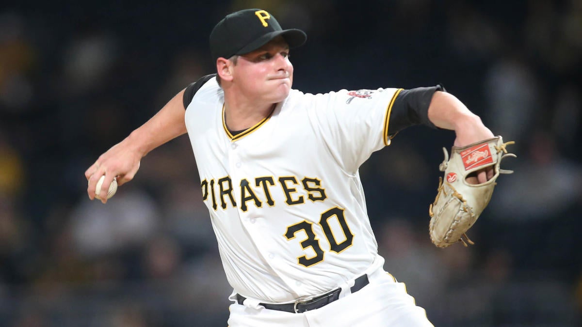 Who is Felipe Vázquez, Pittsburgh Pirates relief pitcher