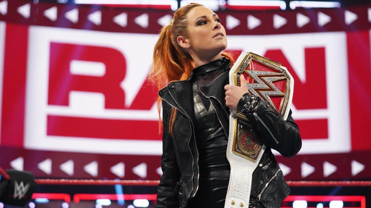 WWE champion Becky Lynch announces pregnancy, Asuka takes title as Money in the Bank winner - CBSSports.com