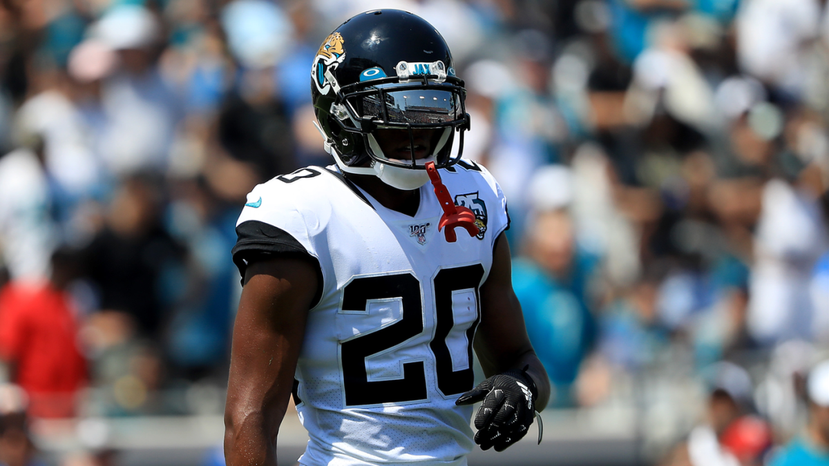 Jalen Ramsey trade: Jaguars deal cornerback to Rams for draft picks