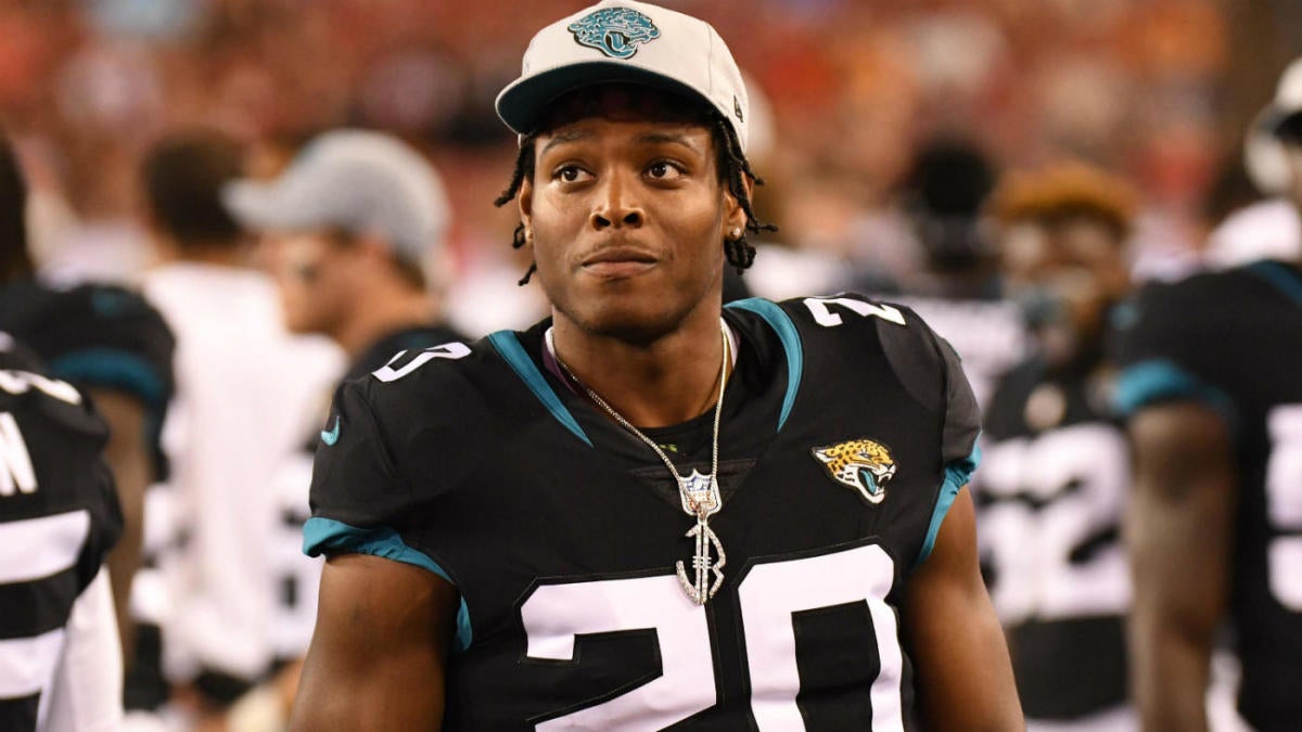 Jacksonville Beach bar offers shots in exchange for Jalen Ramsey jerseys