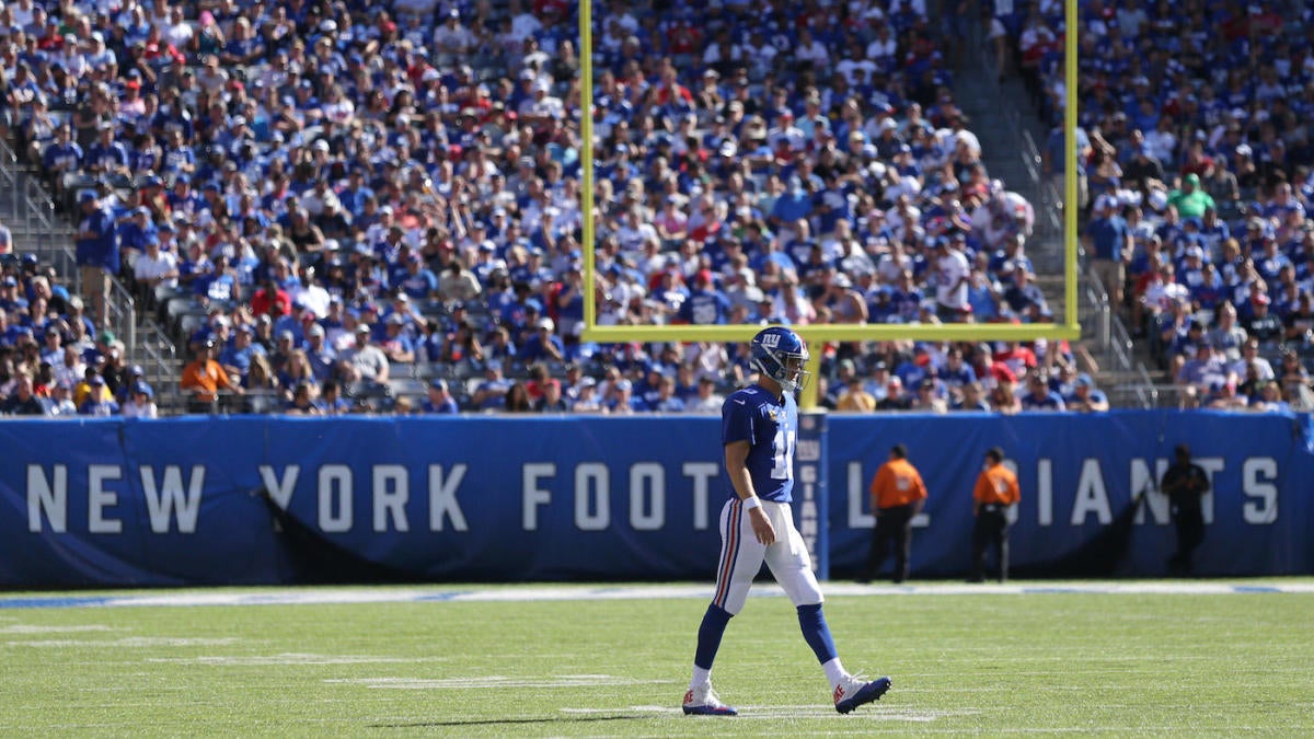 Eli Manning Reportedly Wont Waive His No Trade Clause