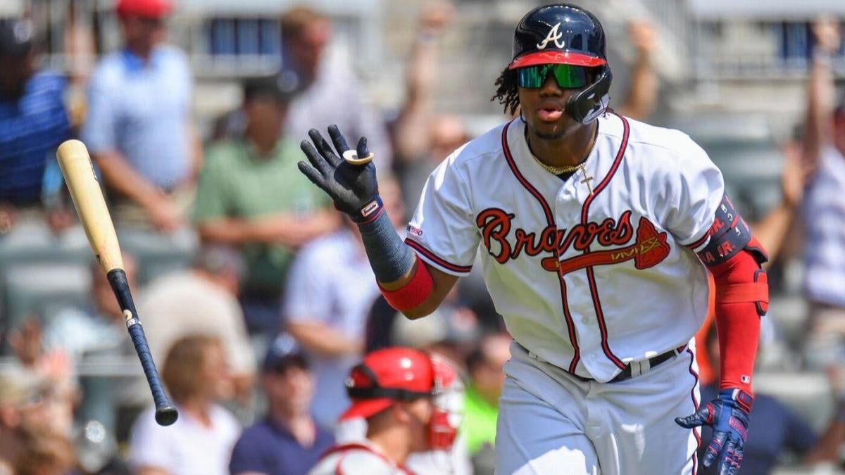 Braves' Ronald Acuña Jr. steals 70th base to create MLB 40-70 club