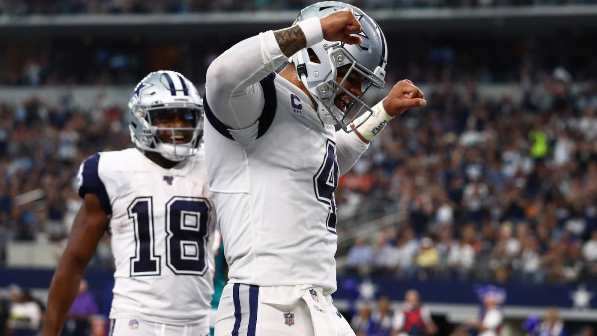 Cowboys game ball: Dak Prescott shakes off huge mistake, lights up