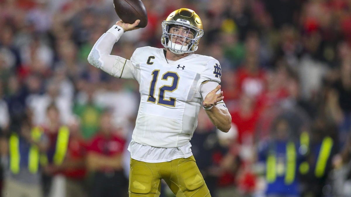 Notre Dame vs. Navy odds, spread: 2019 college football picks, predictions from simulation on 109-75 run