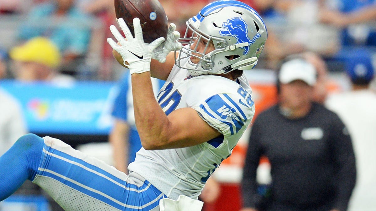 Lions TE T.J. Hockenson still dealing with ankle injury that ended rookie  season