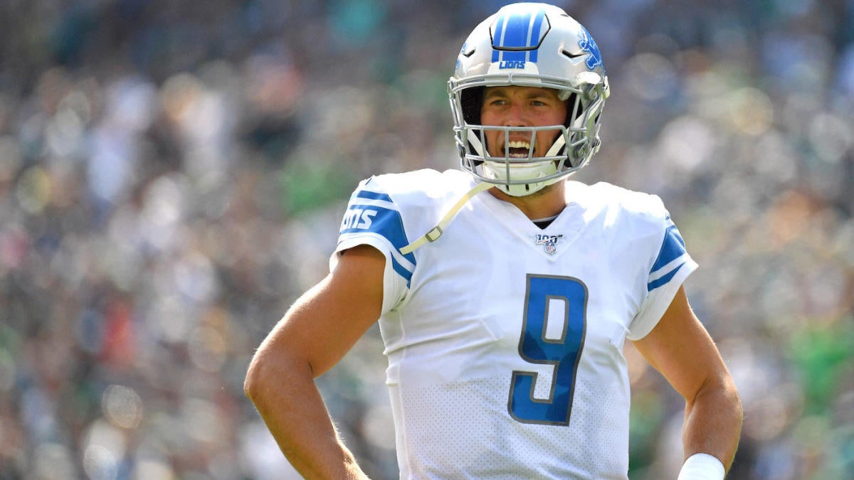 Detroit Lions' Matthew Stafford proposes to his college sweetheart