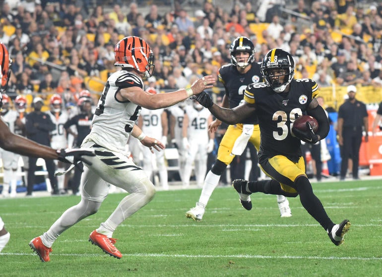 NFL: Cincinnati Bengals at Pittsburgh Steelers
