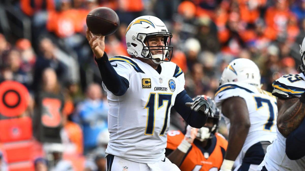 Long time coming: Rivers, Chargers beat Dolphins, 30-10