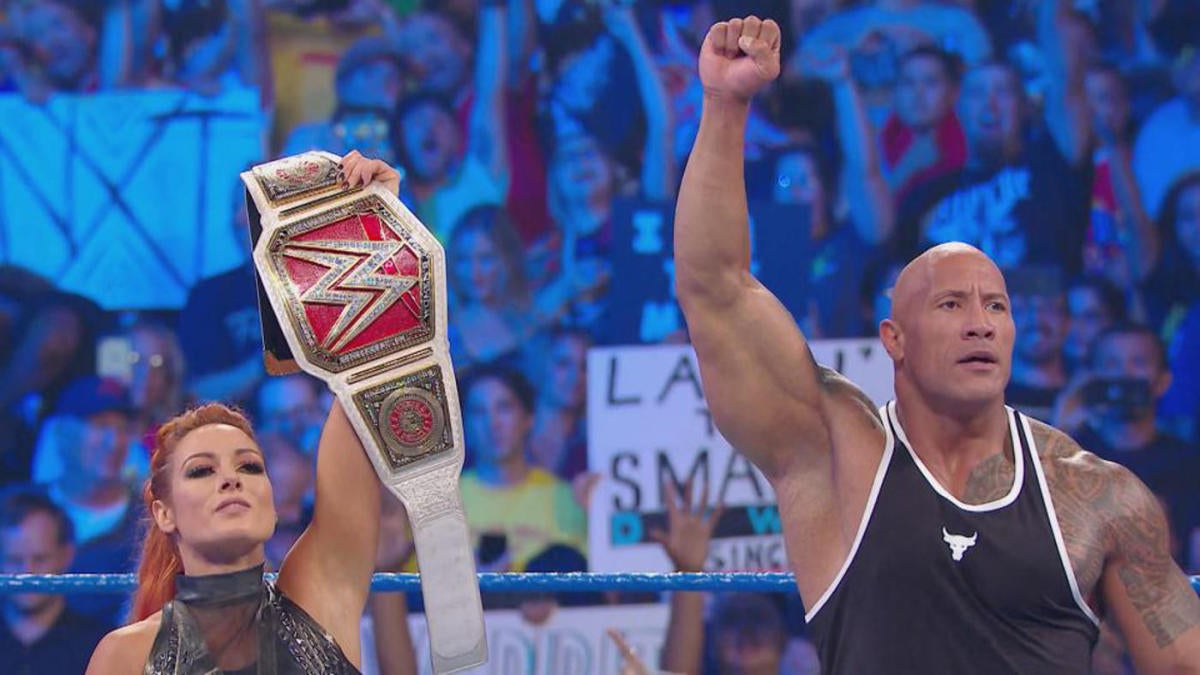 Wwe Smackdown Ergebnisse Ruckblick Punktzahl Atemberaubendes Debut The Rock Titelwechsel Werden Die Fox Premiere Hervorheben