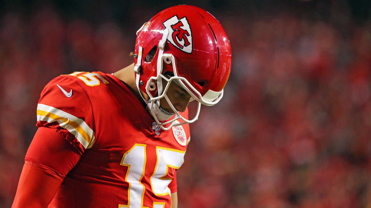 Fantasy football: Mahomes, Murray lead Week 7 quarterback rankings