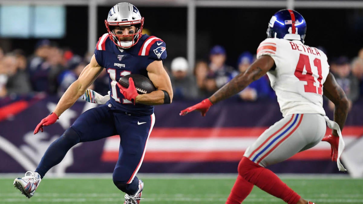 Julian Edelman Giving 'Insight' to Giants' WRs : Report