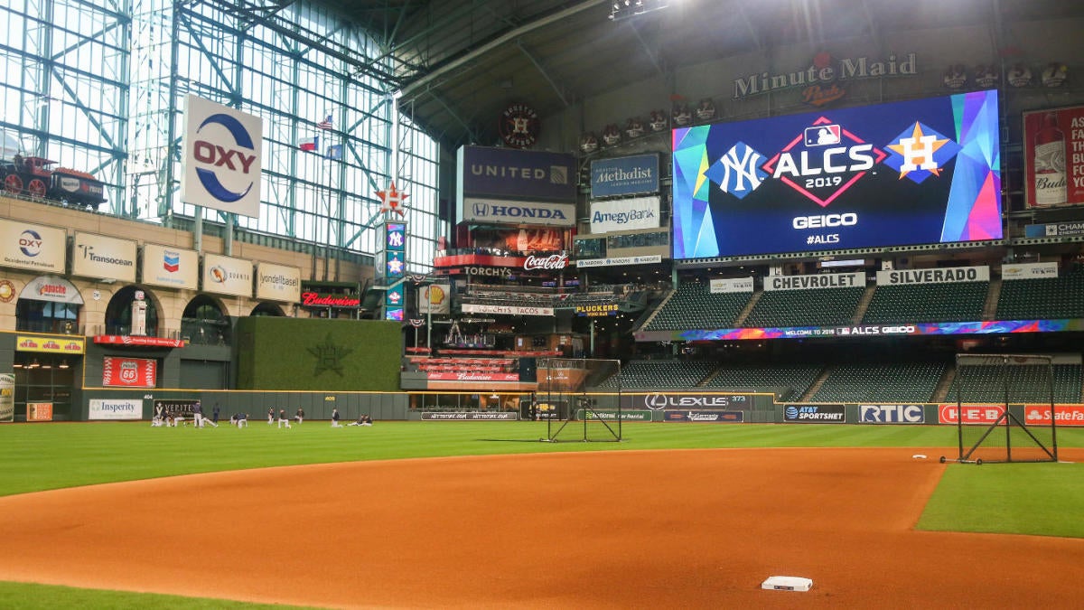Paramedic hit by foul liner in Astros dugout hospitalized, in stable  condition