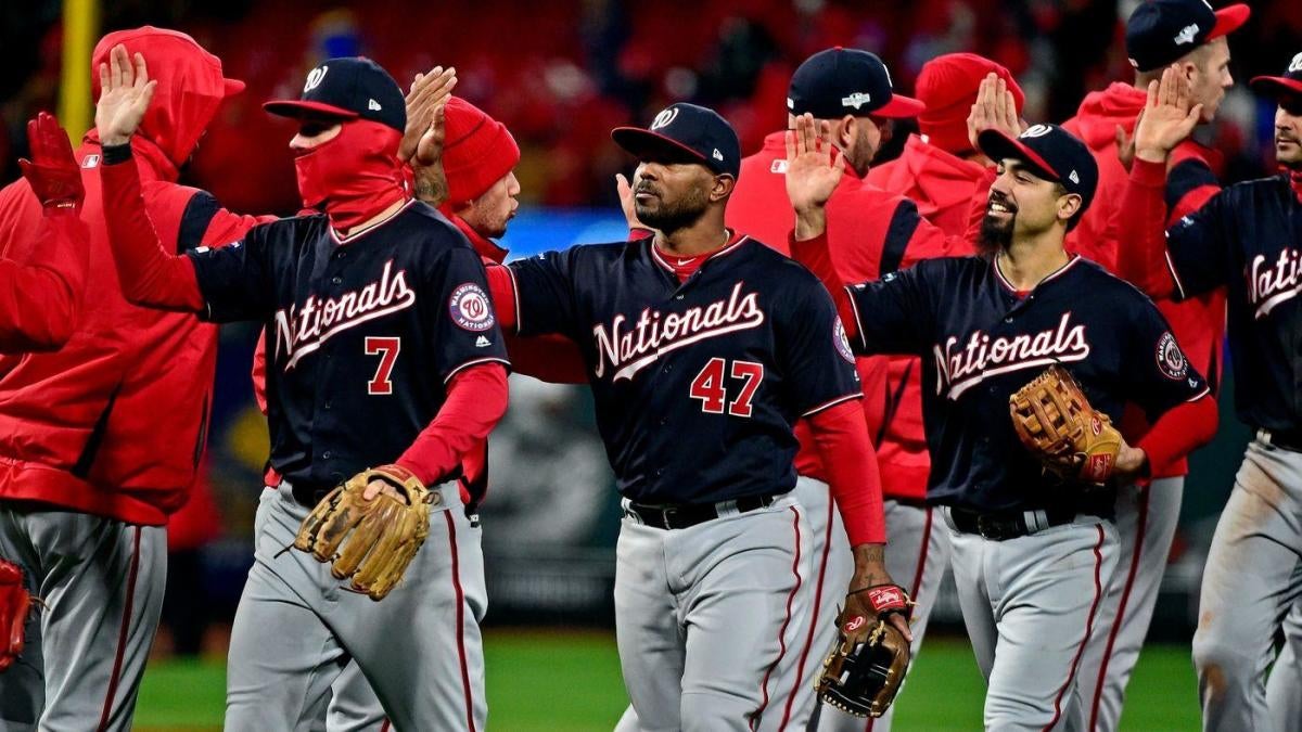 Howie Kendrick sparks Nationals' comeback over Astros to win first