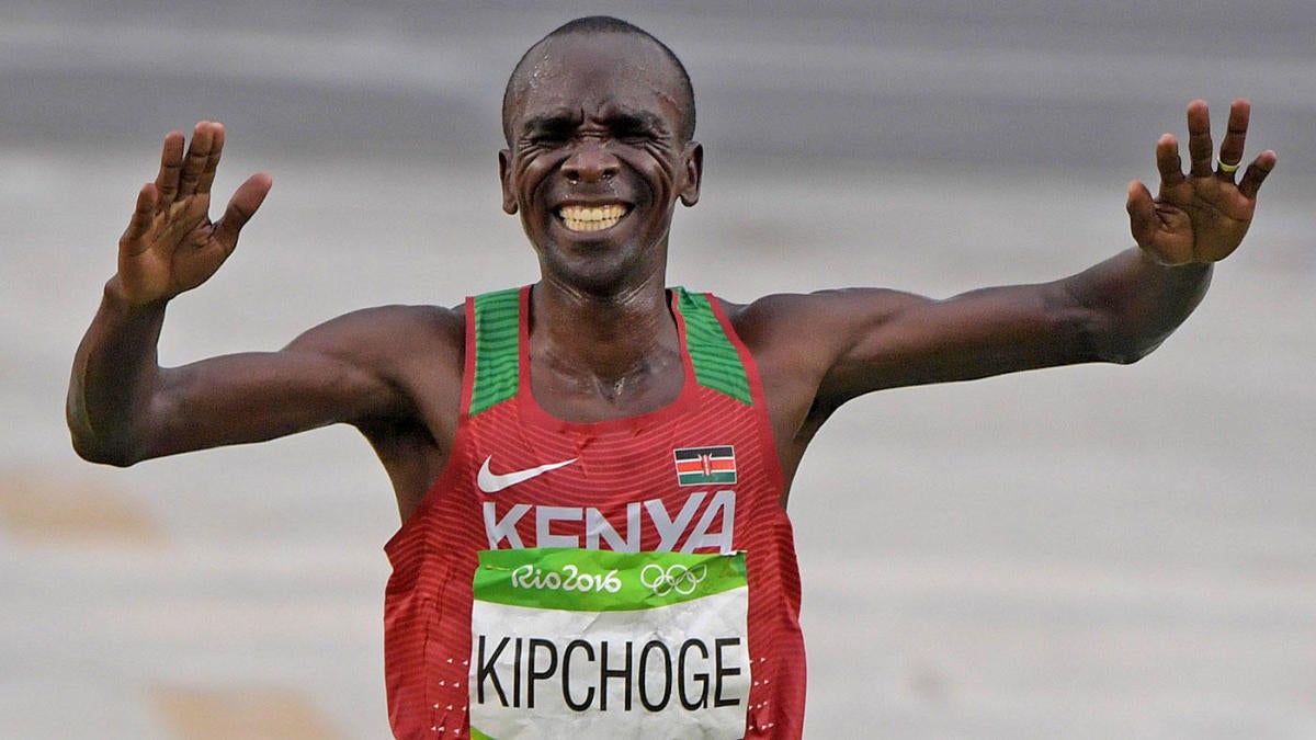 Mantle Manufacturer insult Eliud Kipchoge becomes first athlete to run marathon in less than two  hours, but it's not a world record - CBSSports.com