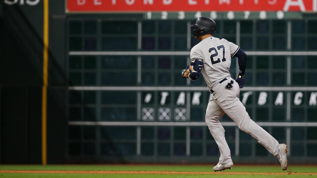 Yankees' Stanton out for Game 2 of ALCS with quad injury