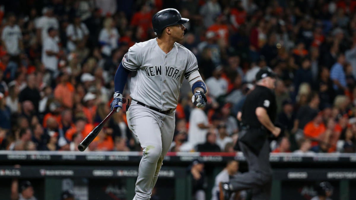 Gleyber Torres helps Yankees rout Astros in Game 1 of ALCS - Los Angeles  Times