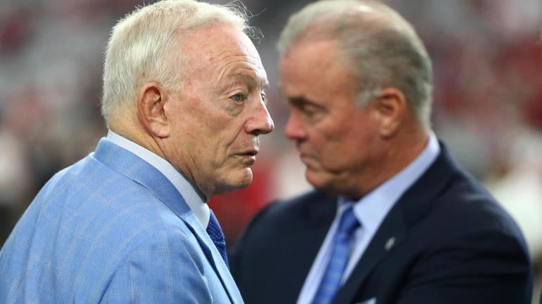 Jerry JonesStephen Jones.jpg
