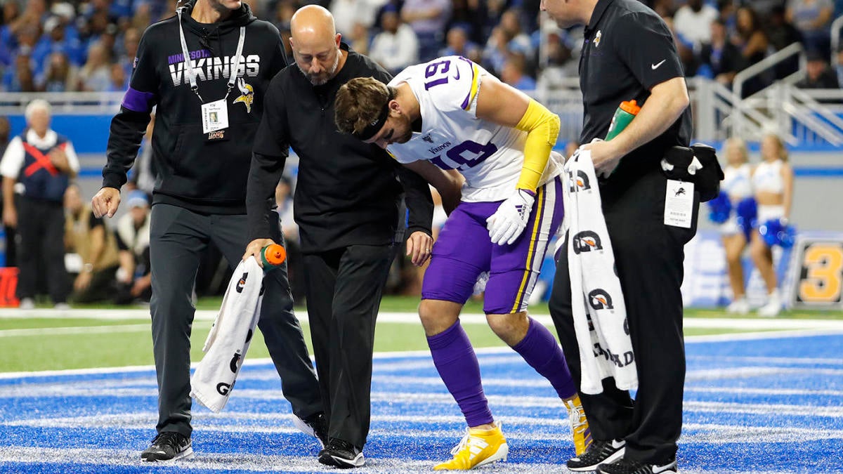 Panthers WR Adam Thielen (ankle) expected to play vs. Falcons; Brian Burns  to travel with team