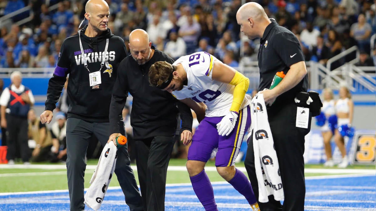 Adam Thielen ruled out with hamstring injury after highlight touchdown