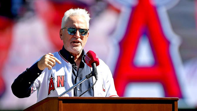 Los Angeles Angels Introduce Joe Maddon - News Conference