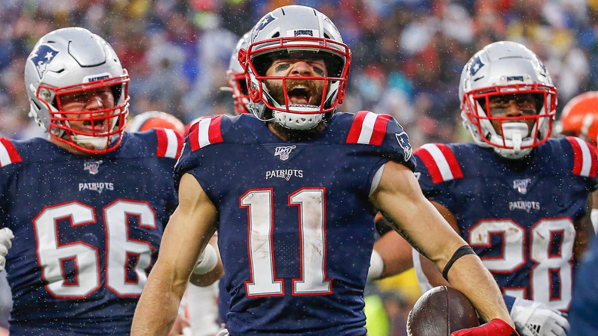 Do it Jules': Rob Gronkowski is all for a Julian Edelman comeback