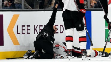 NHL: Ottawa Senators at Boston Bruins