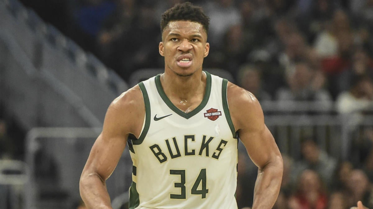 Bucks Giannis Antetokounmpo Rips Jersey Then Rips Up Thunder With Monster Second Half In Win Cbssports Com