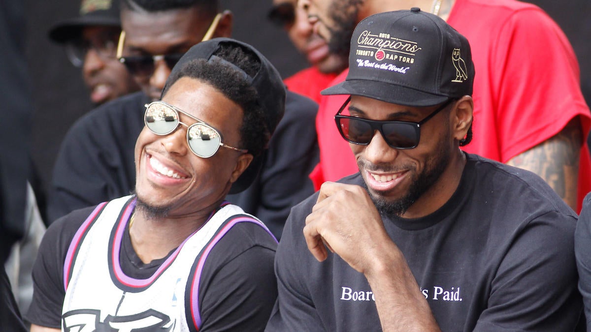 Kawhi Leonard greeted Kyle Lowry like he didn't know him in first game against Raptors