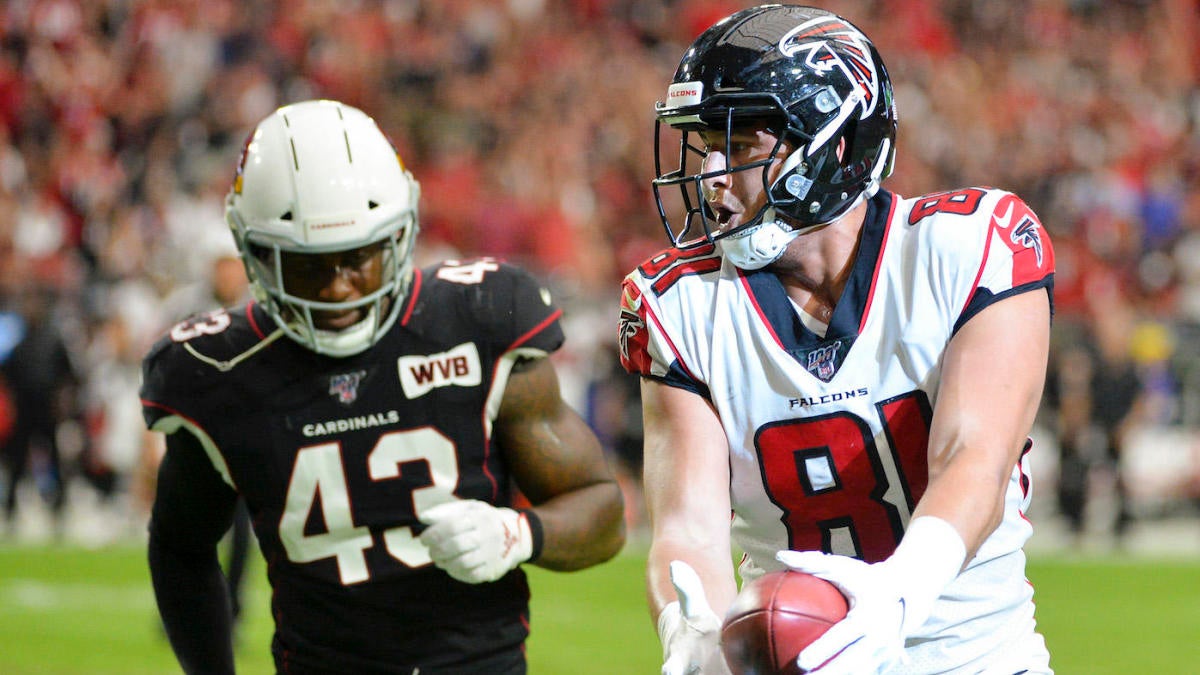 Falcons tight end Austin Hooper to reportedly miss about a month due to MCL sprain