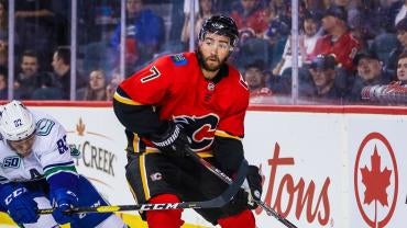 NHL: Preseason-Vancouver Canucks at Calgary Flames